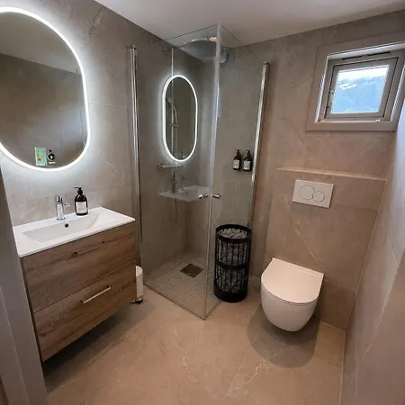 Dom wakacyjny Wellness - Beach, Sauna, Jacuzzi *
